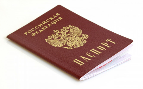 Новосибирцев предупредили о новых правилах выезда детей из России
