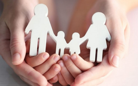 СИСТЕМУ ПОДГОТОВКИ ПРИЁМНЫХ РОДИТЕЛЕЙ ХОТЯТ СЕРЬЁЗНО УСОВЕРШЕНСТВОВАТЬ.